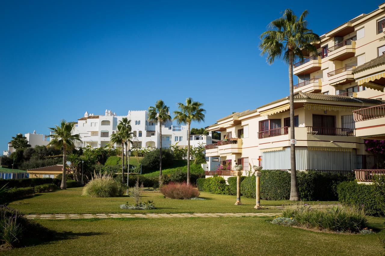 Holidays2Riviera Sea Side Front Beach Sitio de Calahonda Екстериор снимка